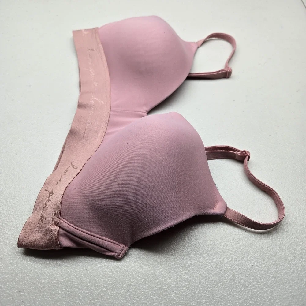 PINK Victoria's Secret Women Bra 34C Pink Wear Everywhere Wireless Lightly‎